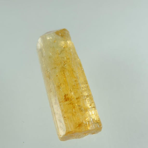Pierre Topaze Impériale 1,13 Carat – Couleur Jaune/orange, Coupe Ovale, Clarté SI – Neuf Sans écrin