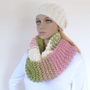 Hand knit Green Circle Scarf Pink Loop Scarf image 1