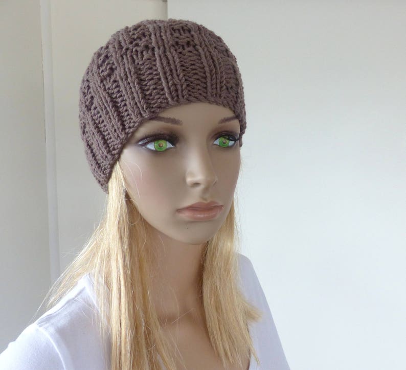 Mens Brown wool Beanie in Merino yarn image 2