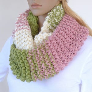 Hand knit Green Circle Scarf Pink Loop Scarf image 2