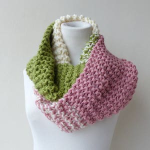 Hand knit Green Circle Scarf Pink Loop Scarf image 10