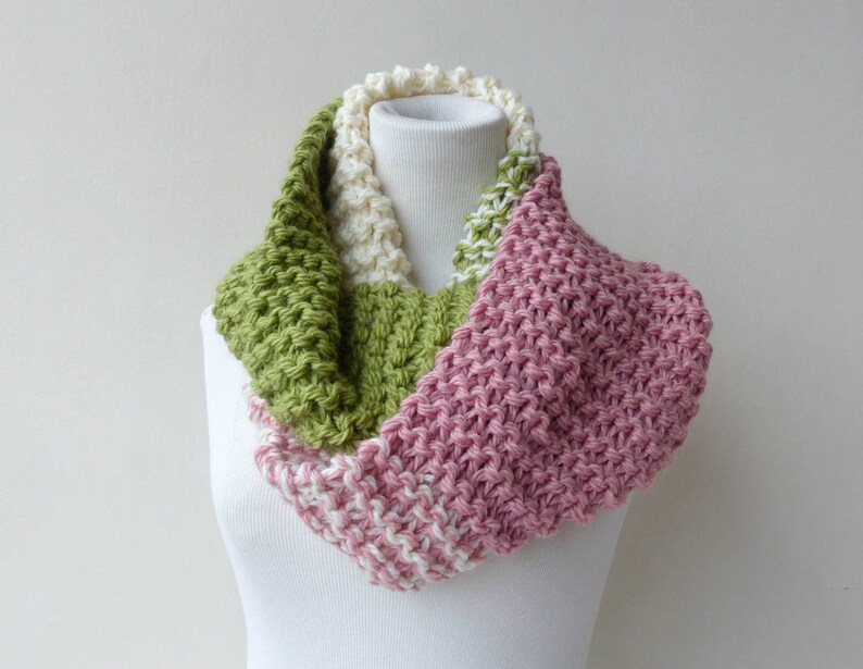 Hand knit Green Circle Scarf Pink Loop Scarf image 10