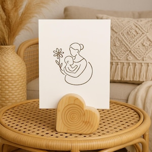 Muttertagskarte mit Holz Herz Halter, Geschenk für Mama oder zur Geburt, Handgemacht & liebevoll gestaltet, Perfekt als Muttertagsgeschenk