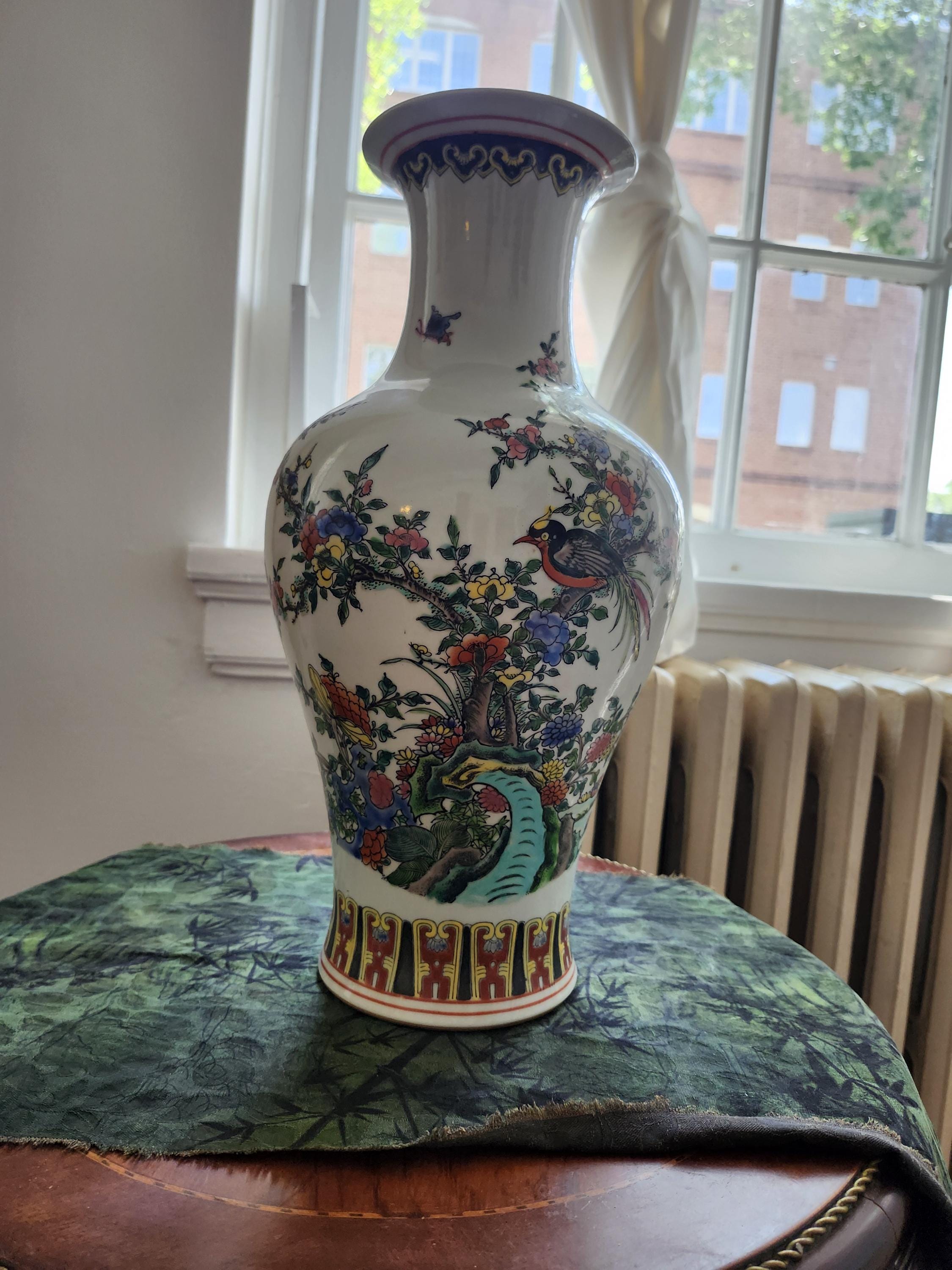 中国花瓶　清朝雍正帝 中国雍正時代の花瓶 (1722–1735) (清朝) - Etsy 日本