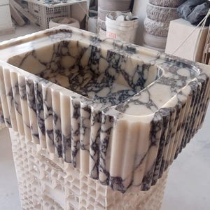 Handmade Calacatta Viola Marble Sinks, Ribbed Design Sink, Luxury Bathroom Basin, Natural Stone Washbasin, Elegant wall mounted Sink