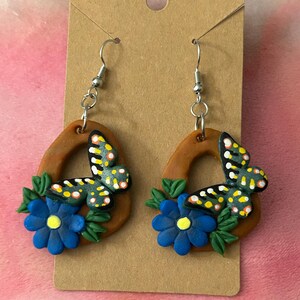 Polymer clay Earrings | Floral | Spring Jewelry | Mother’s Day Gift | Dangle Earrings | Garden theme Jewelry | Gift for Her | Butterfly