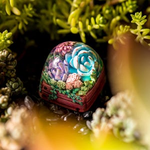 Terrarium V2 Artisan Keycap: Handcrafted Succulent Garden