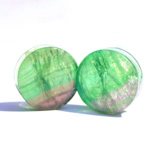 Green Fluorite Double Flare Stone Plugs – Natural Crystal Gauges Pair