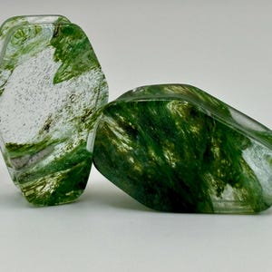 Moss Glass Coffin Plugs Double Flare Pair 28mm