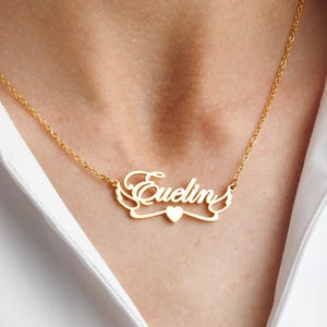 Heart Name Necklace with Wings – Personalized Angel Wings Name Necklace, Memorial Jewelry, Remembrance Gift, Grieving Angel Necklace Gift