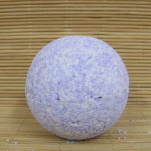 Lavender Bath Bomb Soft as Silk Bath Fizzy