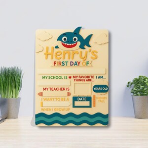 Panneau personnalisé premier jour d'école, thème requin pour la rentrée scolaire, panneau scolaire personnalisé pour enfants, accessoire photo premier jour, panneau préscolaire