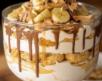Trifle de plátano y mantequilla de cacahuete, receta personalizada, receta escrita a mano, descarga de recetas, receta sencilla, receta familiar, chef de postres, postre
