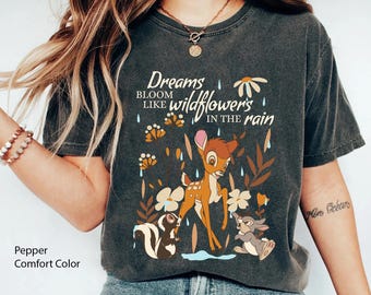 Camiseta de Bambi Tambor "Sueños de Flores Florecen Como Flores Silvestres Bajo la Lluvia", Colores Cómodos, para Familias y Grupos, Viaje con Amigos 2026