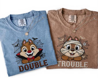 Geborduurd Double Trouble Disney-shirt, Disney Chip & Dale Vampier Mummie-shirt, bijpassende Halloween-top, Disney Comfort Colors-cadeau