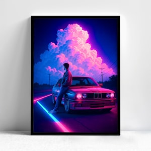 Könnte beinhalten: Gerahmter Kunstdruck mit einem Retro-Auto mit neonpinken und blauen Akzenten. Eine Person lehnt an dem Auto, mit einer großen rosa und weißen Wolke im Hintergrund. Das Kunstwerk hat eine lebendige, digitale Ästhetik.
