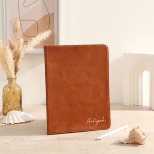 Custodia in pelle color arancio caramello per iPad Air 6 11" 13", iPad Mini 7, custodia per iPad Pro 2022, custodia personalizzata per iPad, cover per iPad da 12,9"