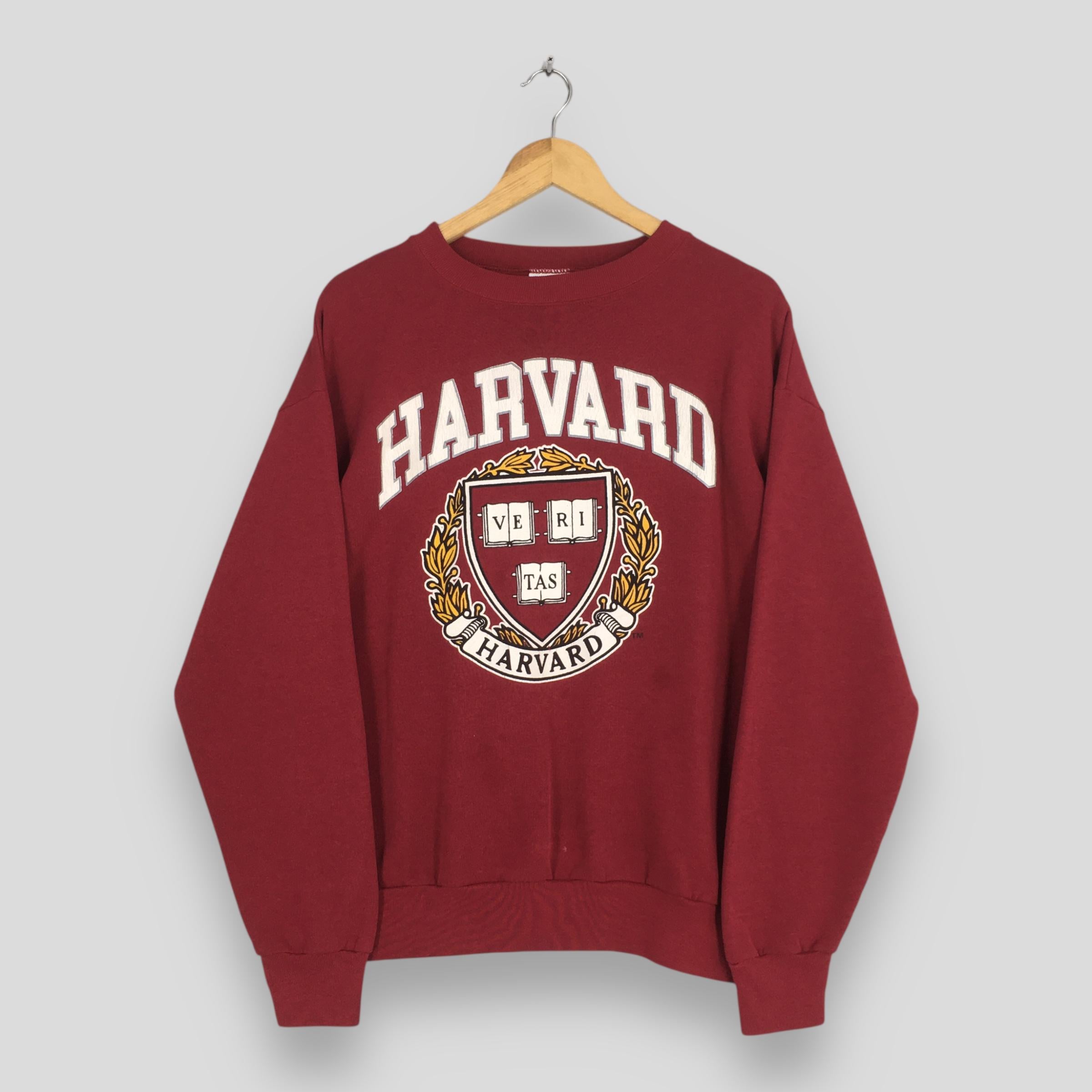 ハーバード大学　エンブレム タペストリー Harvard Veritas Logo - Etsy