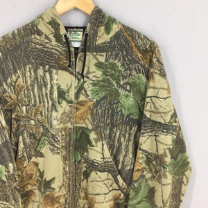 Vintage Mossy Oak Camo Hoodie Sweatshirt Medium Utomhus Kamouflage Äkta Träd Jakt Crewneck Skogskamouflage Tryckt Militär Dragkedja Tröja M bild 2