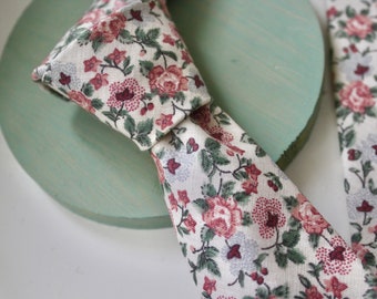 Vintage Ivory, Sage and Dusty Rose Floral Cotton Necktie with Embroidery Heart with Leaves Back Detail