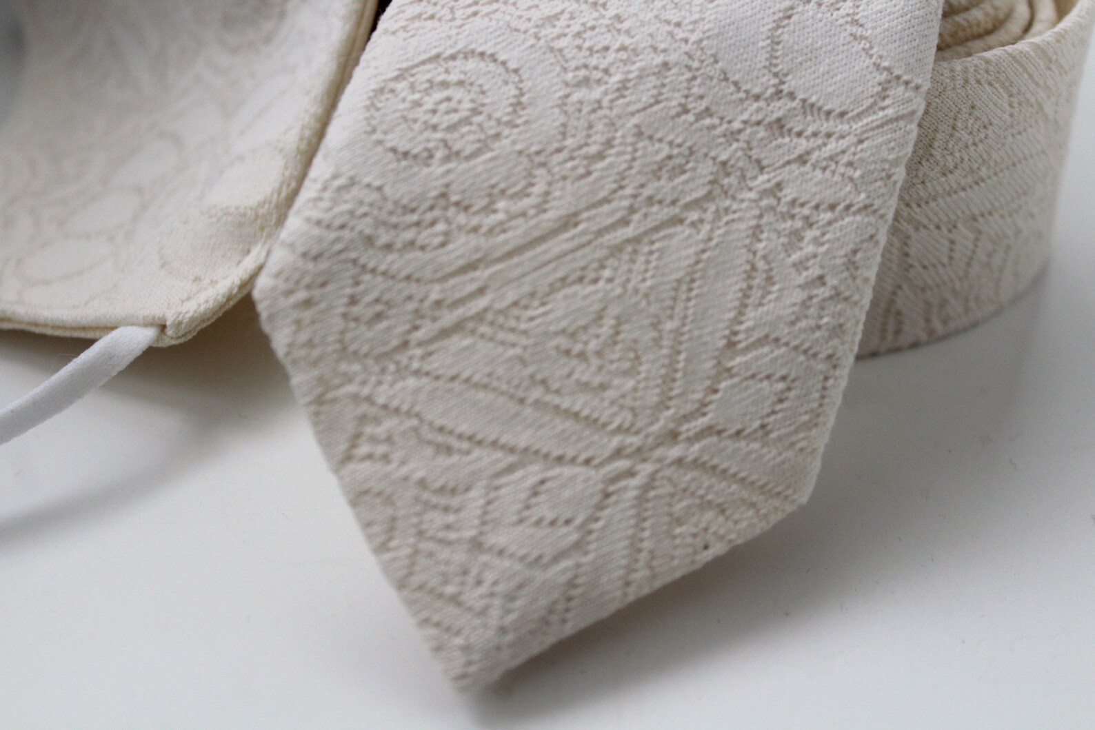 Ivory And Champagne Embroidered Lace Finja