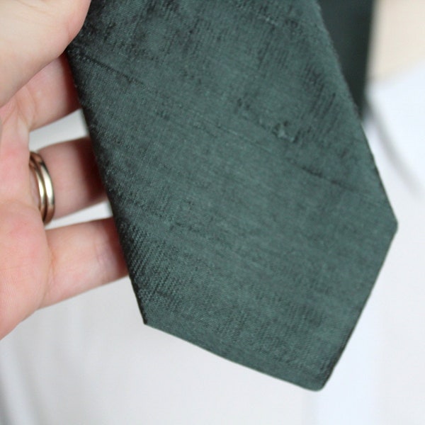 Forest Green Raw Silk Neck Tie - Dupioni Silk - Army Green - Forest Green