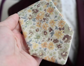 Oatmeal Ivory, Sage and Yellow Watercolour Floral Japanese Linen Necktie