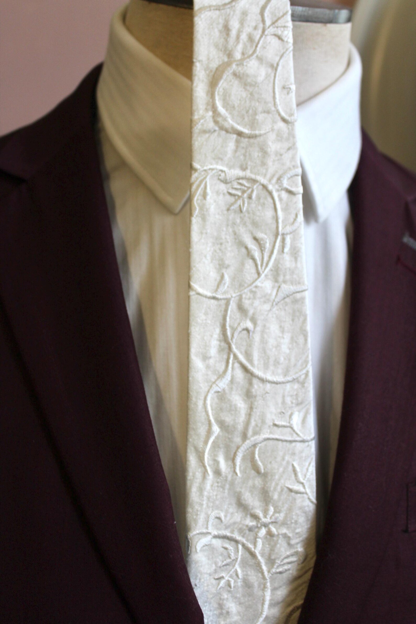 White Ivory Floral Ribbons Embroidery Bridal Silk Necktie - Etsy