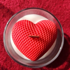 Handmade Red Textured Heart Soy Wax Candle | Romantic & Unique Gift for Her | Valentine’s Day | Eco-Friendly Home Decor | Love Candle