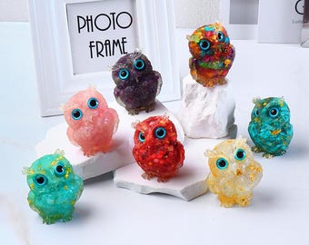 手彫りのグリーン翡翠フクロウ彫刻：クリスタルホームデコレーション