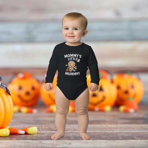 Mommy&#39;s Little Mummy Onesie: Soft Cotton Halloween Bodysuit