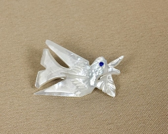Mother of pearl peace dove vintage love bird figural brooch pin A30