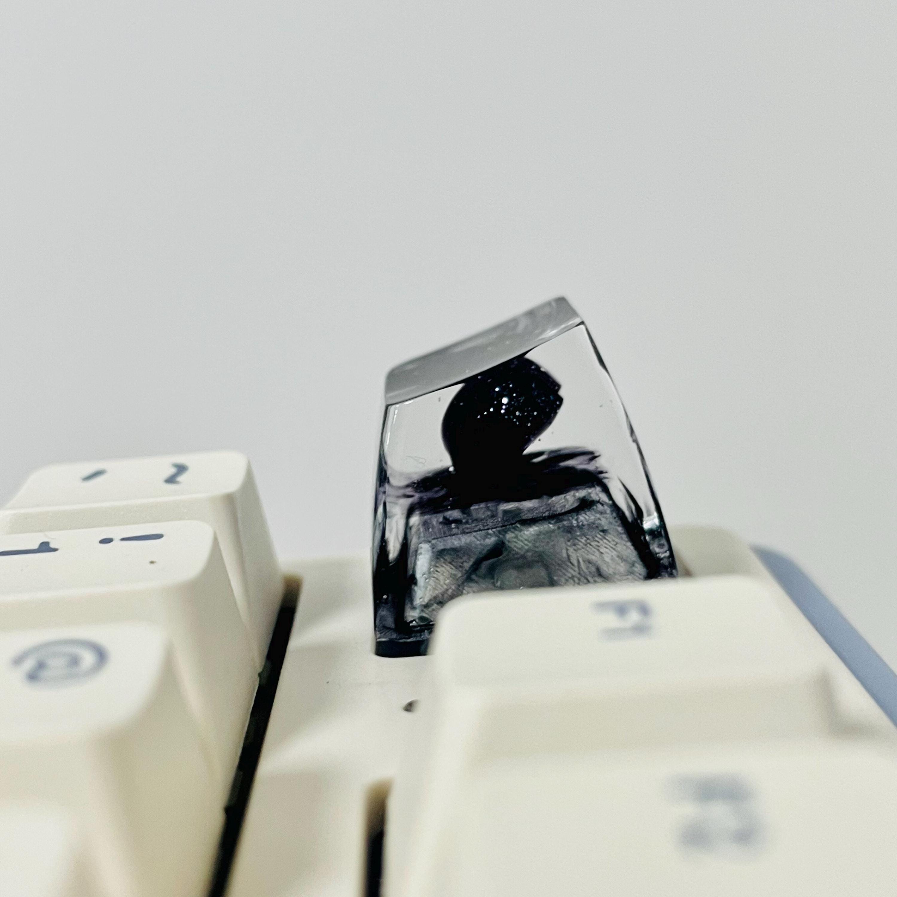 Floating Heart Artisan Keycap, Clear Resin Custom Keycap for Mechanical ...