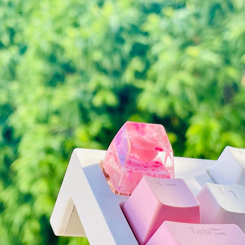 Floating Heart Artisan Keycap, Clear Resin Custom Keycap for Mechanical ...