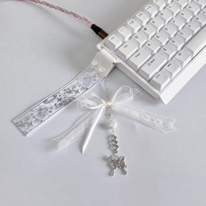Weiße Spitze Bogen Mechanische Schalter Dekoration, Kokette Mädchen Gaming Einrichtung Befestigung