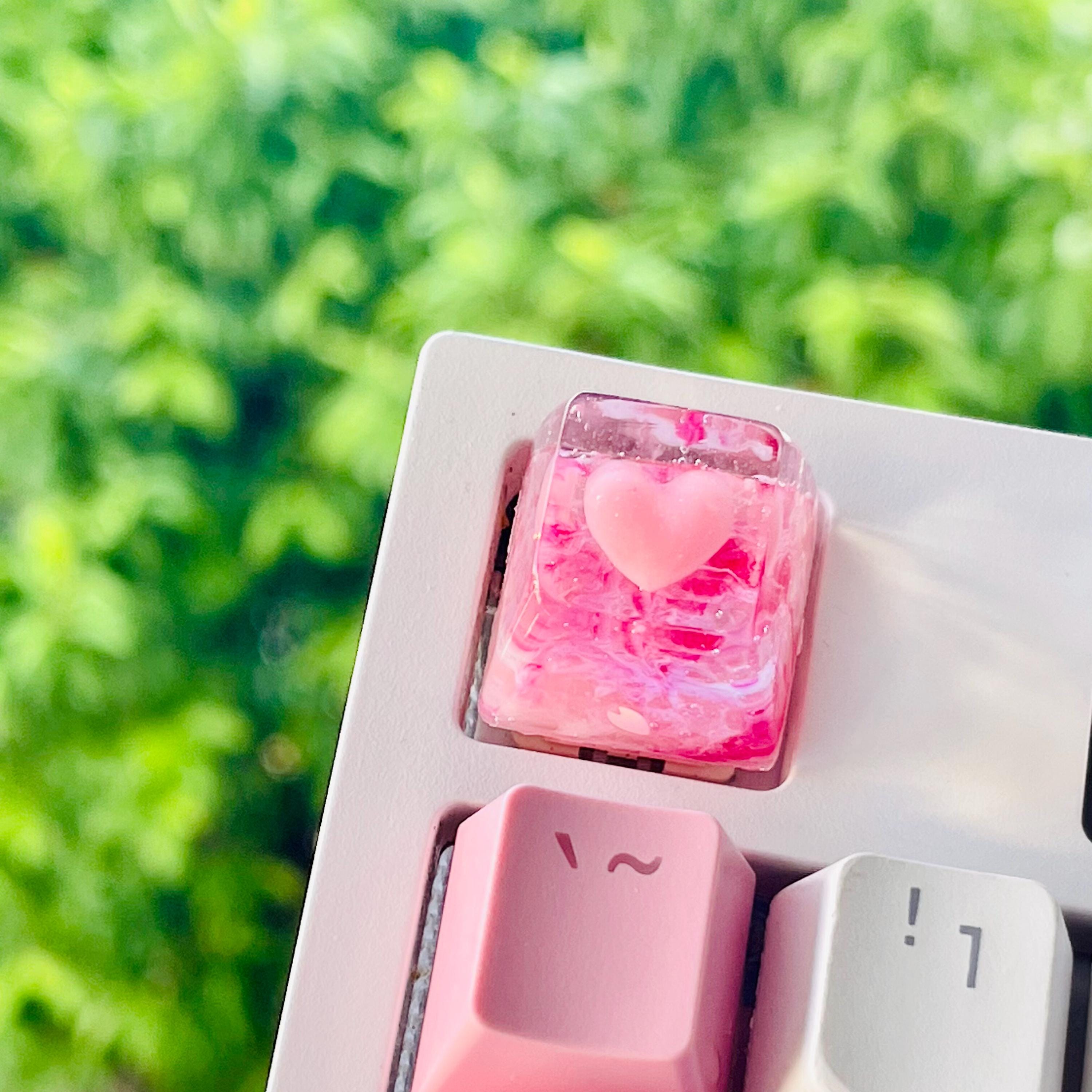 Floating Heart Artisan Keycap, Clear Resin Custom Keycap for Mechanical ...