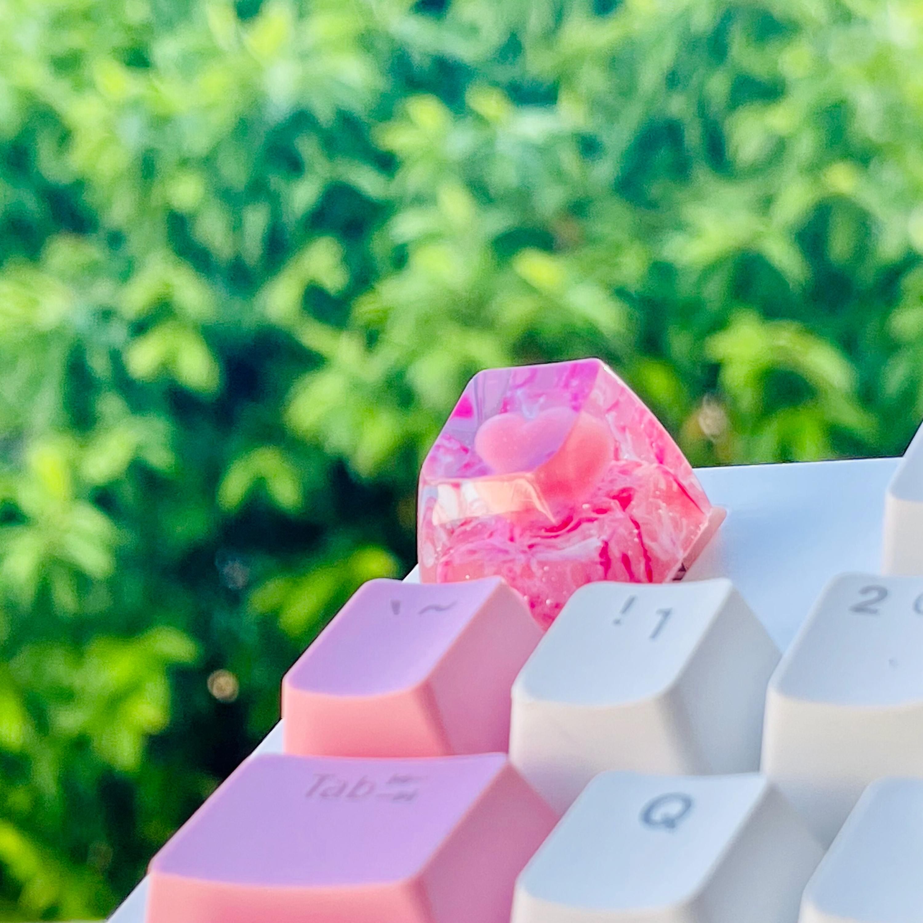 Floating Heart Artisan Keycap, Clear Resin Custom Keycap for Mechanical ...