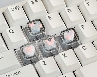 Coquette Rosa Hjärta och Fjäril Hantverksmässiga Tangentbordsknappar, Genomskinliga Kawaii Mekaniska Tangentbordstillbehör, Söt Gamer Girl Skrivbordsinstallation PC Gåva