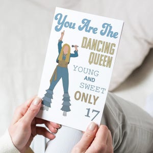 Tarjeta de cumpleaños de la reina bailarina Mamma Mia para chicas adolescentes de 17 años, tarjeta rápida para una fan de ABBA de diecisiete años con temática de canción.