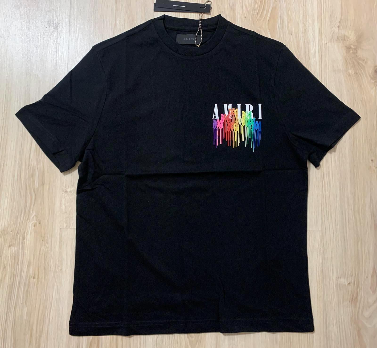 AMIRI♦洗練ストリートの美学 ロゴプリント ブルーTシャツ AMIRI – The Style Lab