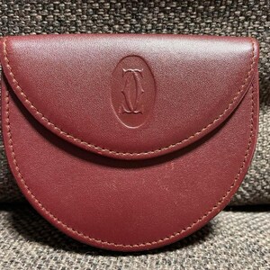 Cartier-Münz Etui.