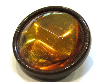 VINTAGE Glass Button Brown and Honey Precision Inset Stunning! One (1) 23mm Glass Button NBS Collectible Jewelry Sewing Supplies (J418)