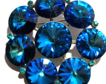 Vintage Weiss Brooch Pin Bermuda Blue Swarovski Rivoli Stones VINTAGE One (1) Blue Rhinestones Signed Weiss Wedding Jewelry Supplies (D440)