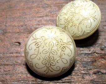 Antique Buttons Victorian Creamy Custard Glass Buttons Floral Two (2) 13.5mm Gold Luster Floral Theme NBS Jewelry Sewing Supplies (23J10)