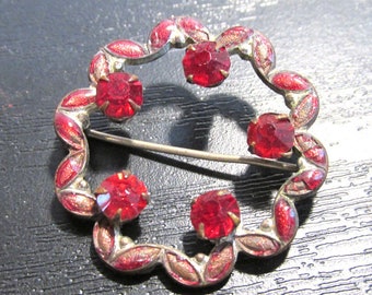 Vintage Circle Brooch Ruby Red Rhinestones ENAMEL Stunning Red Prong Set Gems Ready to Wear Antique Wedding Jewelry Supplies (M429)