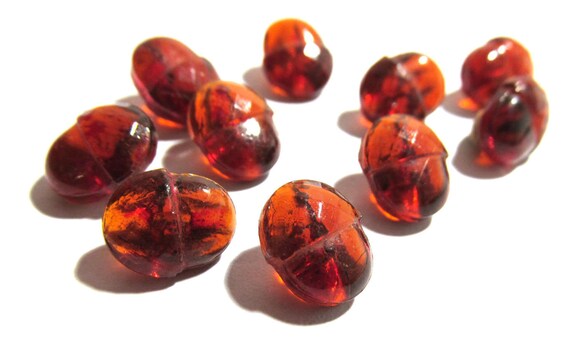 Vintage Buttons Realistic ACORNs Faceted Tops Brown Glass Diminutive 3/8" Ten (10) Glass ACORNS NBS Collect Sewing Jewelry Supplies (D448)
