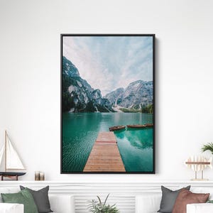 Serene Mountain Lake View with Boats – Tranquil Nature Landscape Canvas Wall Art, Calm Waters and Peaks, Rustic Cabin Lake Decor