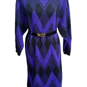 midnight blue velvet dress Long Sleeves Navy Blue Velvet Dress Navy Blue / US 10