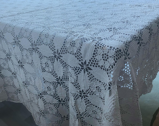Handmade Crochet Lace Tablecloth – For Large Family Gatherings