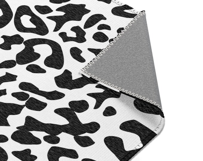 Chic Black and White Leopard Print Area Rug - Stylish Home Decor, Living Room, Bedroom, Modern Design, Animal Print